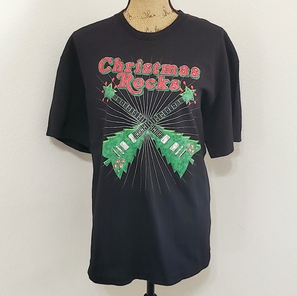 Rock & Roll Other - Christmas Rocks Rolling Stone font short sleeve graphic tee XL Holiday guitars